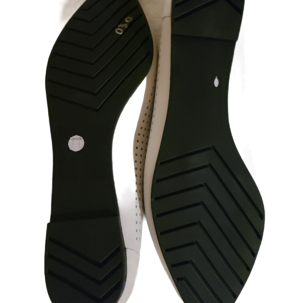 Sandal - Picture 4 of 4
